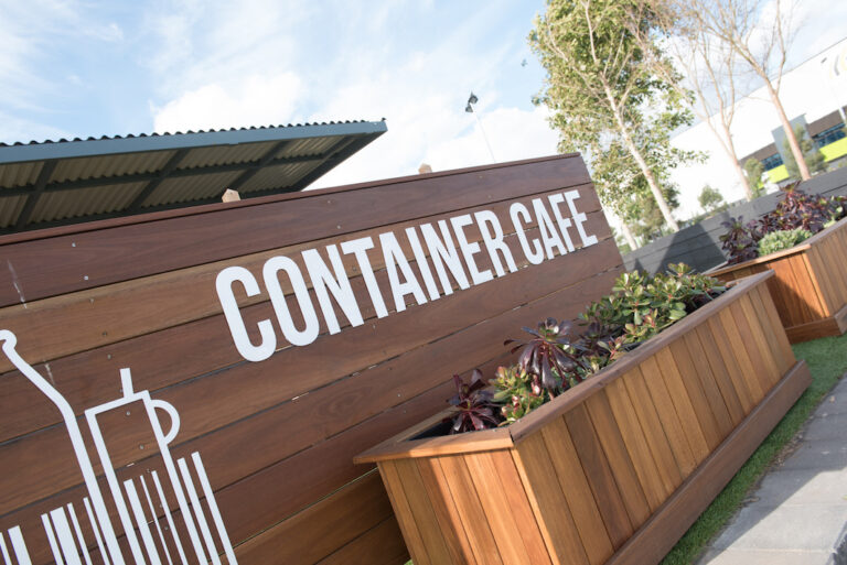 CONTAINER CAFE