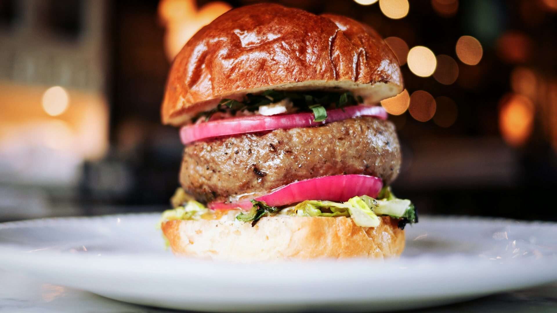 BUSY HAND CRAFTED GOURMET BURGER BAR & CAFE