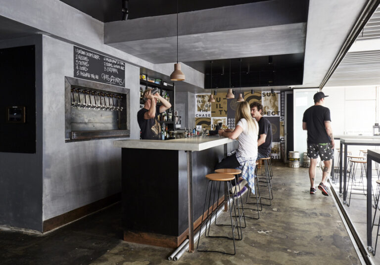 LICENCED BURGER BAR/RESTAURANT – SYDNEY