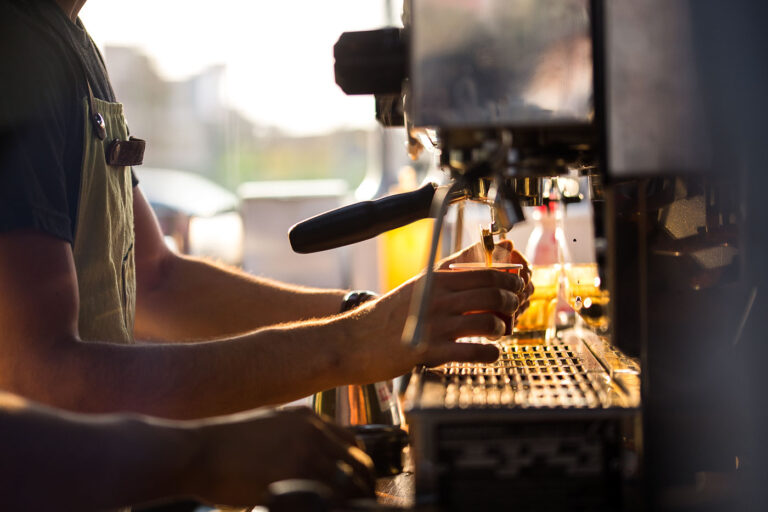 THRIVING CAFE – YARRAVILLE