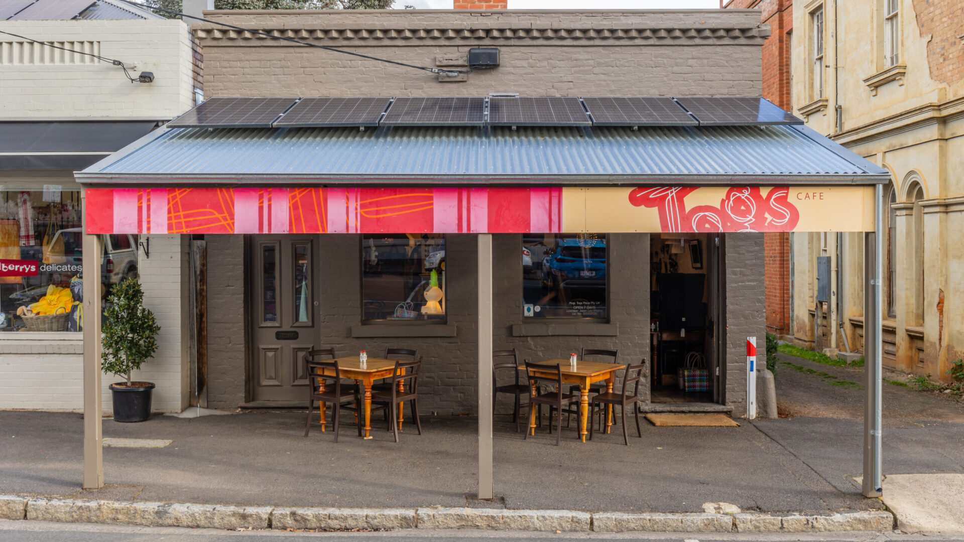 FOR SALE: TOGS PLACE CAFE AND MULBERRYS DELI – TWO CASTLEMAINE ICONS