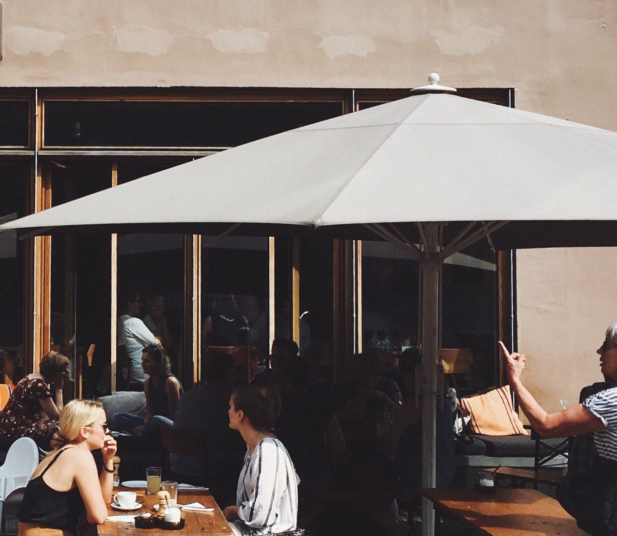 SOUTH MELBOURNE CAFE/ EATERY