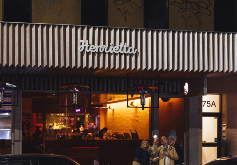 EXCEPTIONAL RETAIL / HOSPITALITY – FOOD & BEVERAGE OPPORTUNITY PRIME CHAPEL STREET LOCATION