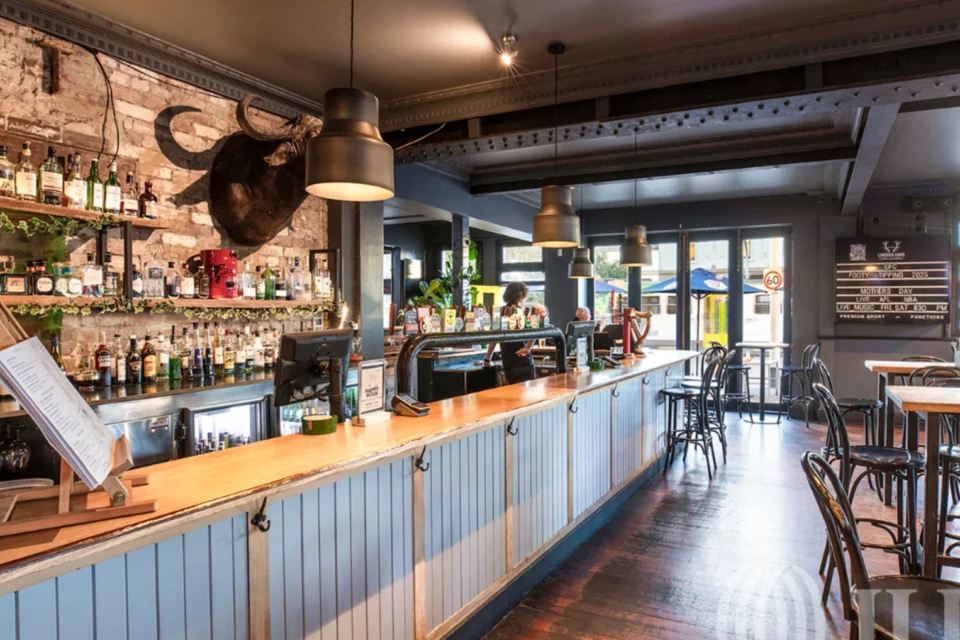 LIMERICK ARMS HOTEL