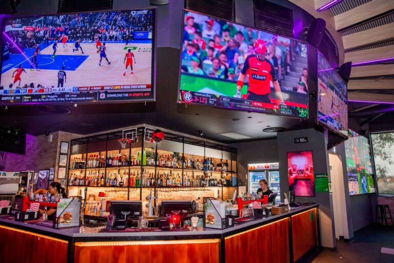 THE SPORTING GLOBE BAR & GRILL – PLENTY VALLEY