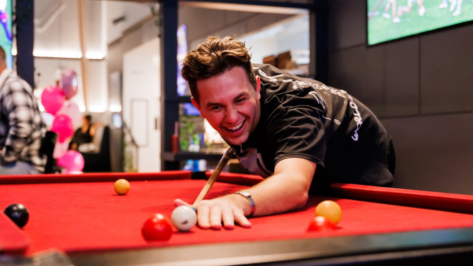 THE SPORTING GLOBE BAR & GRILL – CHERMSIDE