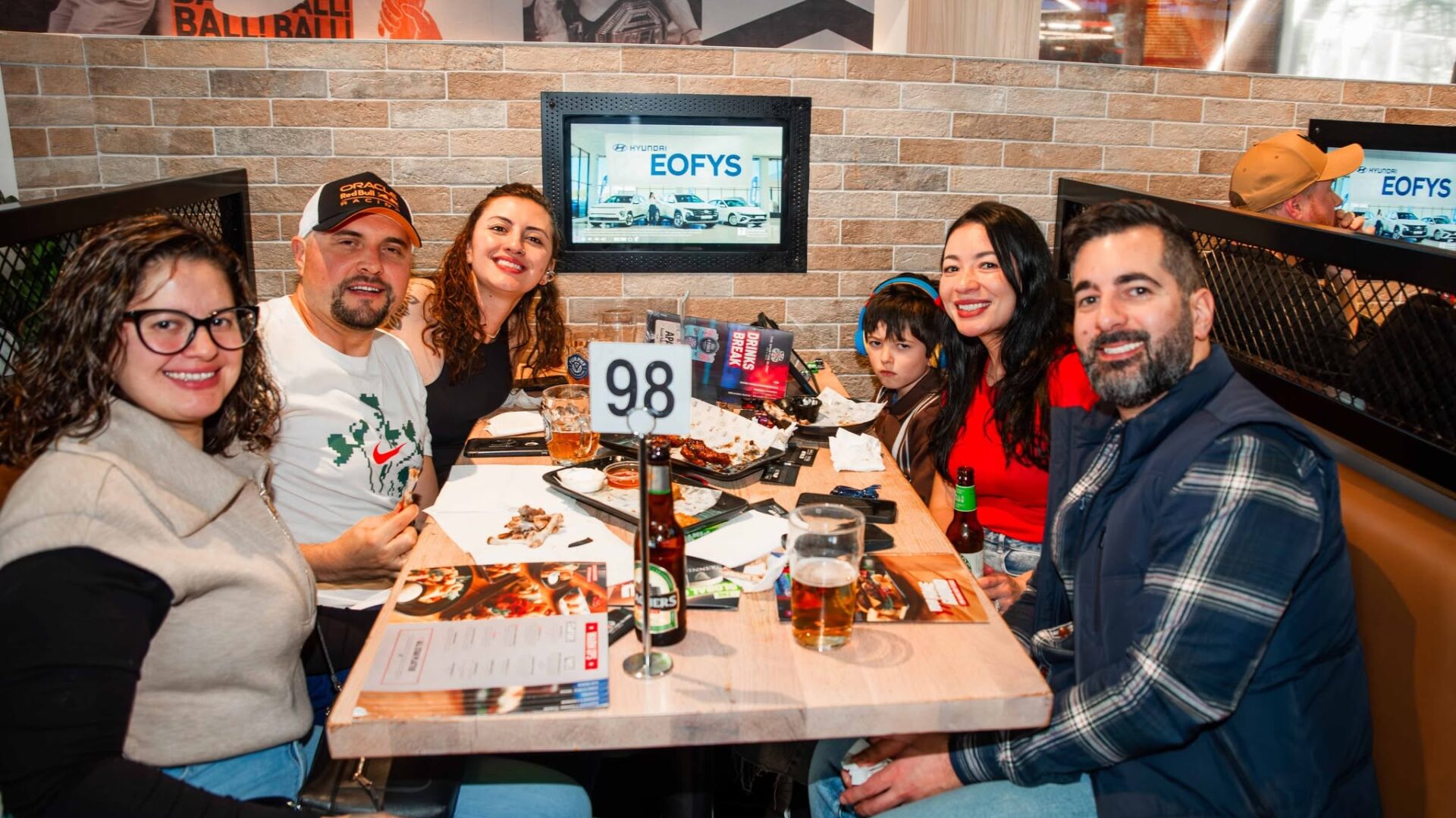 THE SPORTING GLOBE BAR & GRILL – PLENTY VALLEY