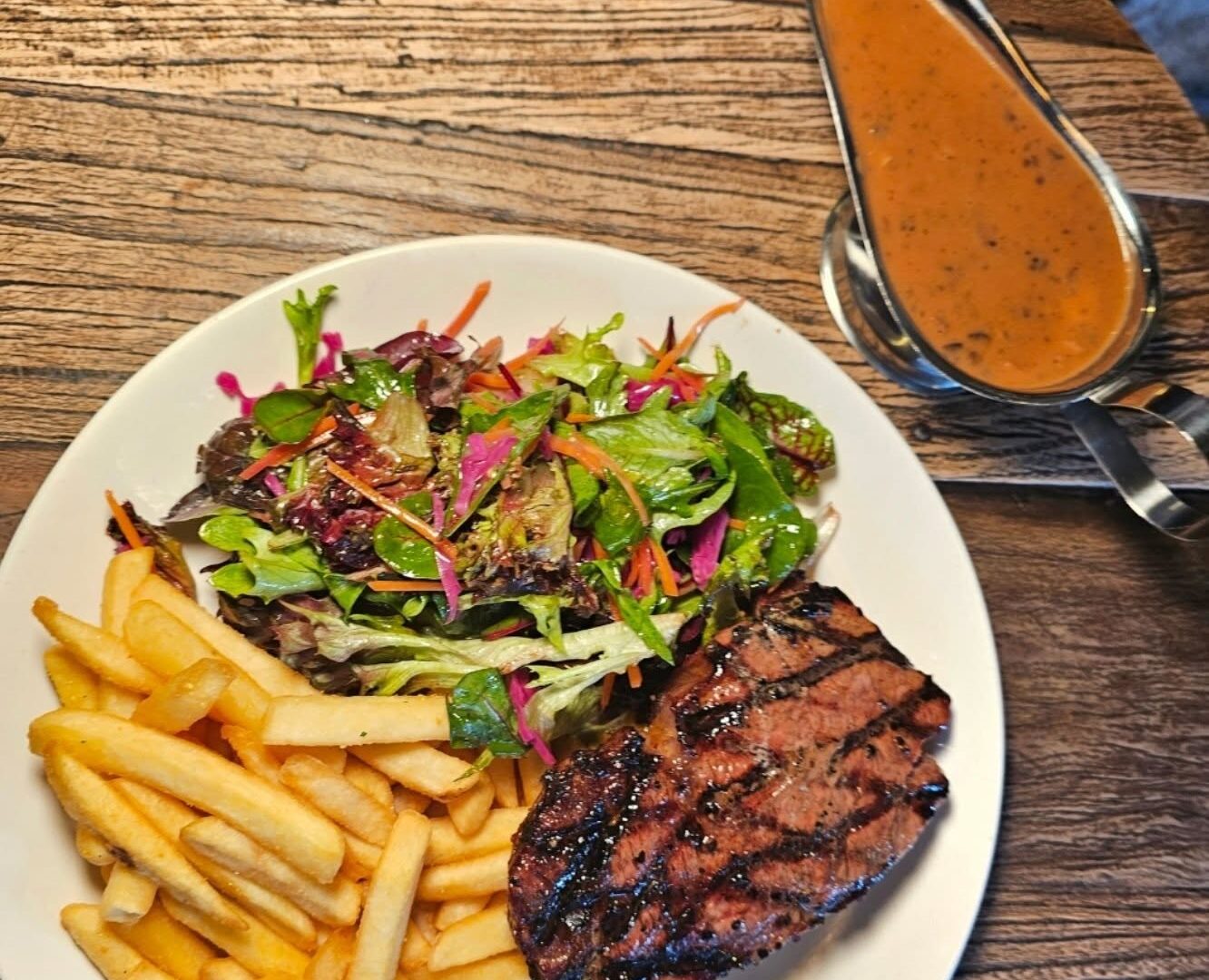 THE WINDSOR ALEHOUSE