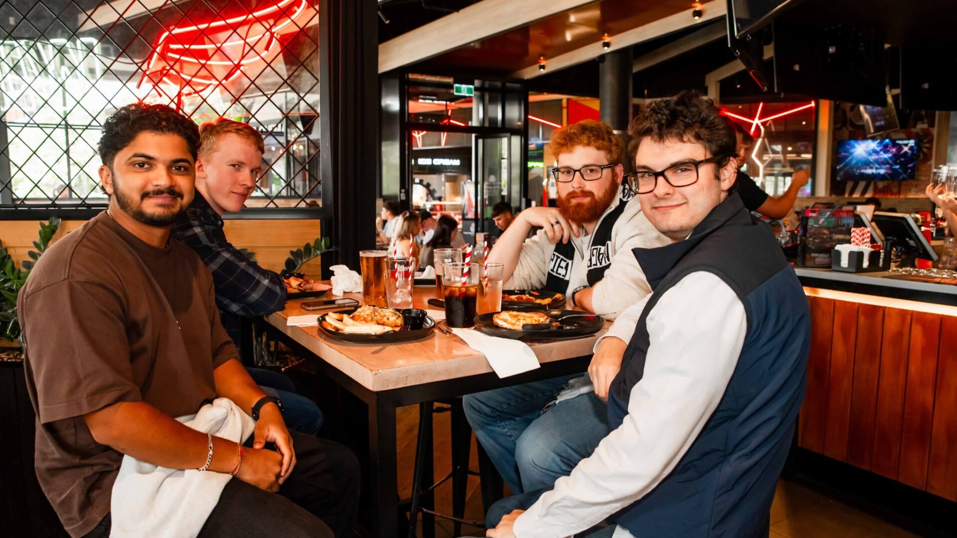 THE SPORTING GLOBE BAR & GRILL – PLENTY VALLEY