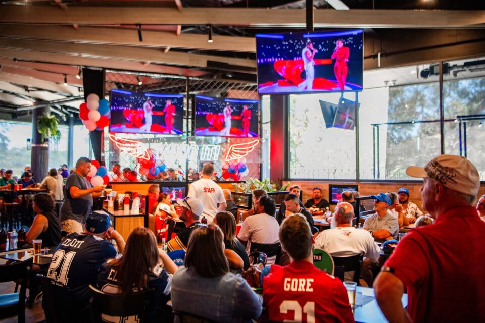 THE SPORTING GLOBE BAR & GRILL – PLENTY VALLEY