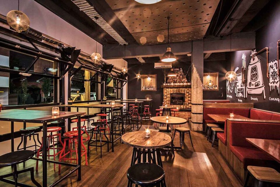 THE WINDSOR ALEHOUSE
