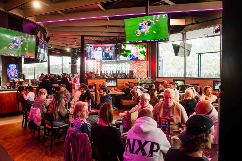 THE SPORTING GLOBE BAR & GRILL – PLENTY VALLEY